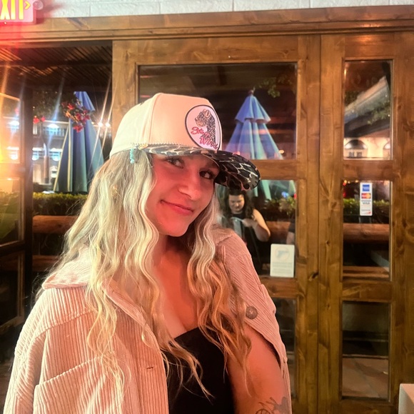 Meet your Posher, Lily - Picture 1 of 1